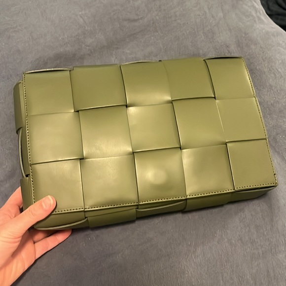 Bottega Venetia Cassette Dupe | Valentina Fiore Leather Bag - Picture 10 of 16